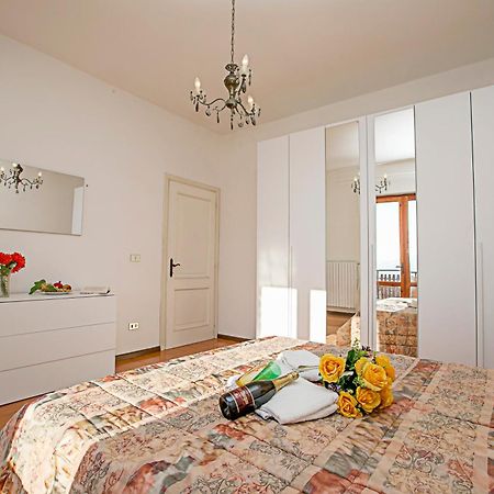 Balcone Panoramico Sul Garda - Happy Rentals Tremosine المظهر الخارجي الصورة