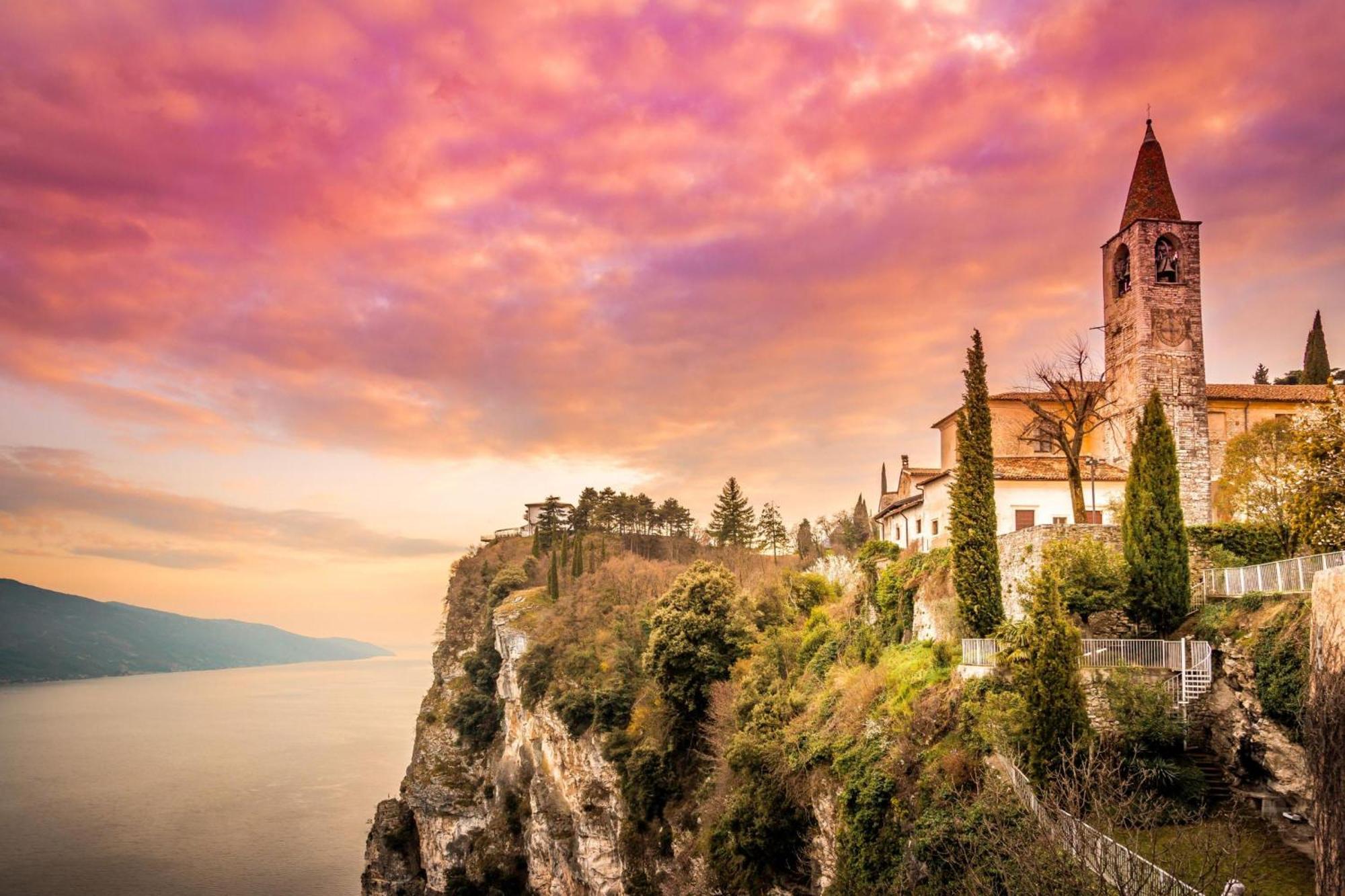 Balcone Panoramico Sul Garda - Happy Rentals Tremosine المظهر الخارجي الصورة